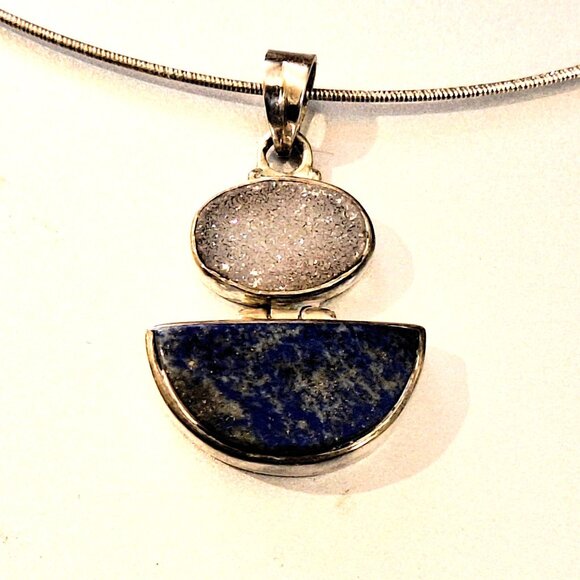 17" Sterling Siver 925 Pendant Necklace Lapiz Lazuli and Druzy Quarts Excellent - Picture 1 of 5